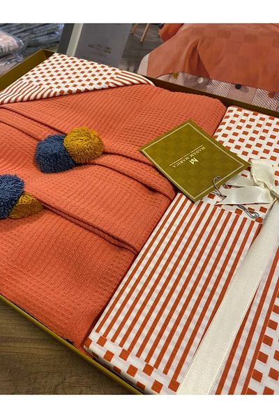 AYHANHOME Double 100% Cotton Bedspread - Pique, Waffle Pattern, Pompom Pique Set
