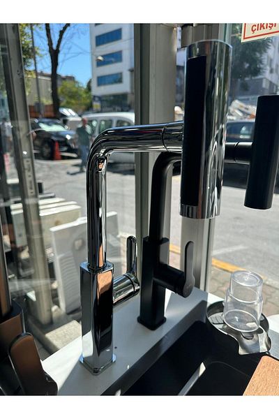 Boheme Chrome Colored Fleko 4 Function Spiral Sink Faucet