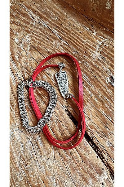 by özllem Red leather design bracelet set