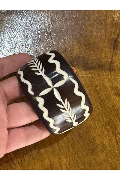 Gönülden Tasarım 7 Cm Bamboo Embroidered Women's Bracelet - Hand Carved