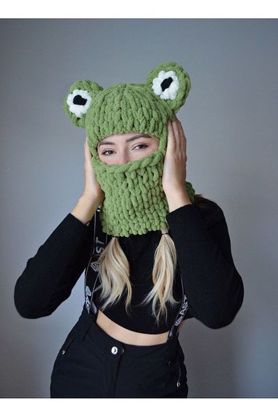 AidaAstrid Snow Mask Hat Puffy Beanie Ski&Snowboard Balaclava