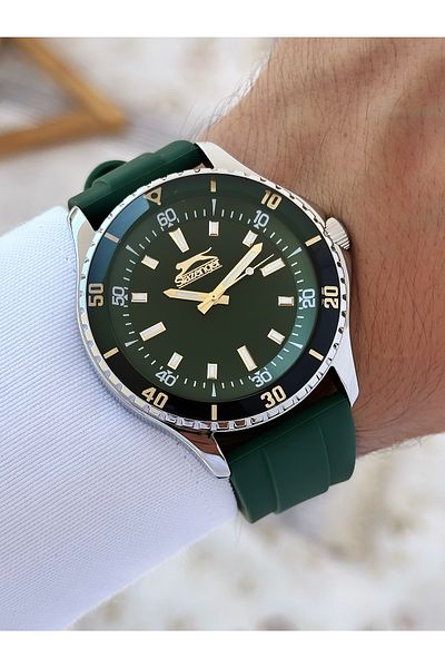 Slazenger 5 Atm Waterproof Special Design Men's Wristwatch - Silicone Cord