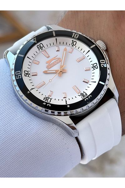 Slazenger 5 Atm Waterproof Special Design Men's Wristwatch - Silicone Cord