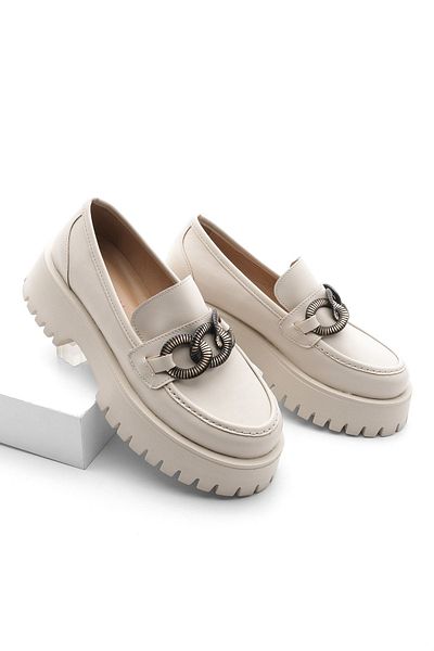 Marjin Women's Chain Buckle Loafer High Sole Casual Shoes Zozes ecru