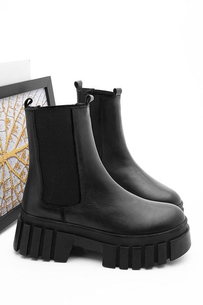 Marjin Damenstiefel aus echtem Leder mit elastischem Seitenband, dicke Sohle, Martes Schwarz