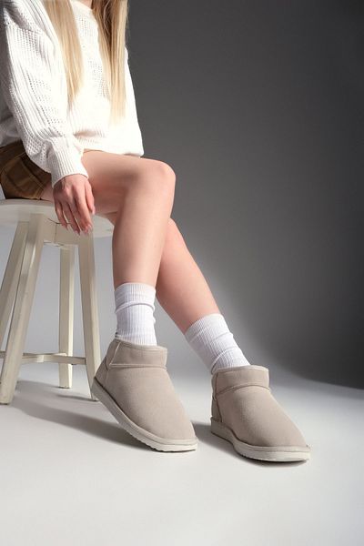 Marjin Damen Stiefeletten aus echtem Leder mit Fell innen, Minigröße Rolen, Beige Wildleder