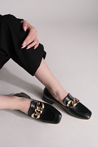 Marjin Damskie mokasyny z łańcuszkiem Blunt Toe Modena czarne