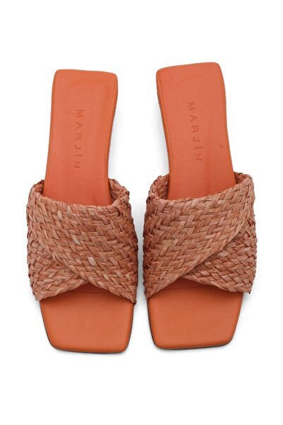 Marjin Dámské transparentní pantofle na podpatku ze slámového úpletu Tarus oranžové