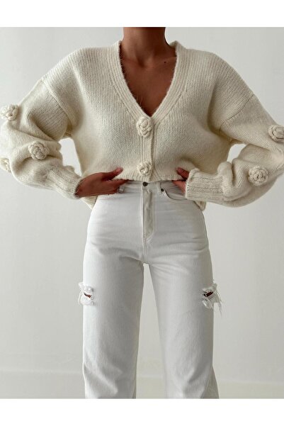 fujya Balloon Sleeve Rose Embroidered Knitwear Cardigan