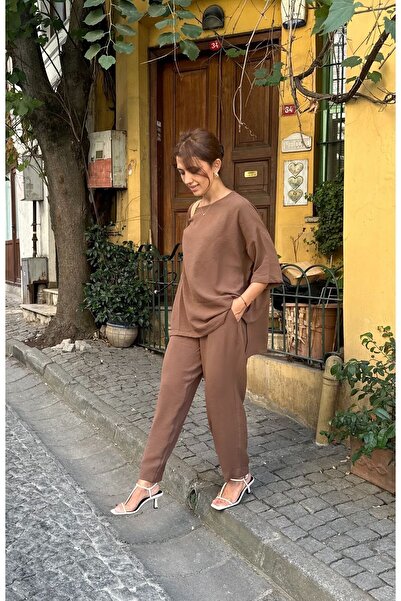 soBasic Кафяв ленен вискозен комфортен костюм от две части