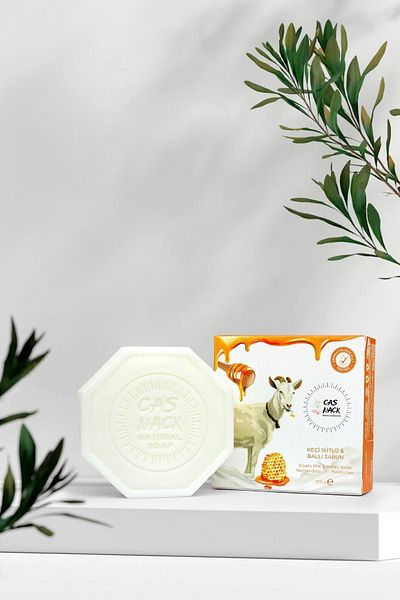 Casnack NATURAL SOAP WITH GOAT MILK AND HONEY 100 GR.