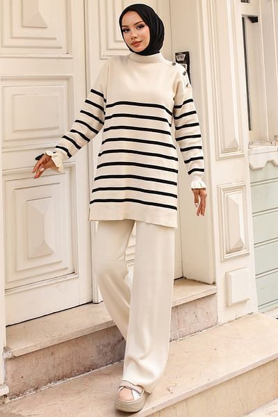benguen 24019 Stone Colored Shoulder Striped Knitwear Set