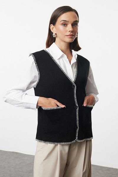 Trendyol Collection Color Blocked Black V-Neck Vest - TWOAW25YE00025