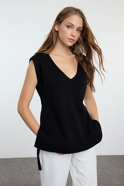 Trendyol Collection V-Neck Black Knitwear Sweater - Wide Fit with Tie Detail Twoaw25Sv00029