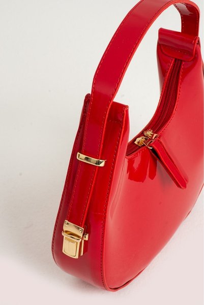 Generic Brand Women's Patent Leather Baguette Cherry Bag Shoulder Bag with Zipper Closure and Strap Detail