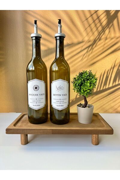 Mottogo 750ml Non-spill Oil Pot + Rectangular Wooden Riser Stand + 2 Artificial Flowers