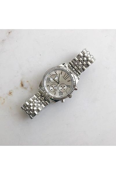 Spectrum Roman Numeral Case Detailed White Dial Silver Women's Wristwatch M.k