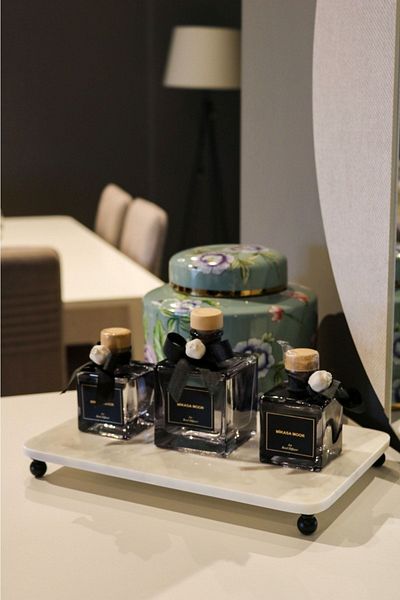 Gemboss Faralyahome Λευκό Μαρμάρινο Σταντ 30x20 εκ. Διακόσμηση Μπάνιου