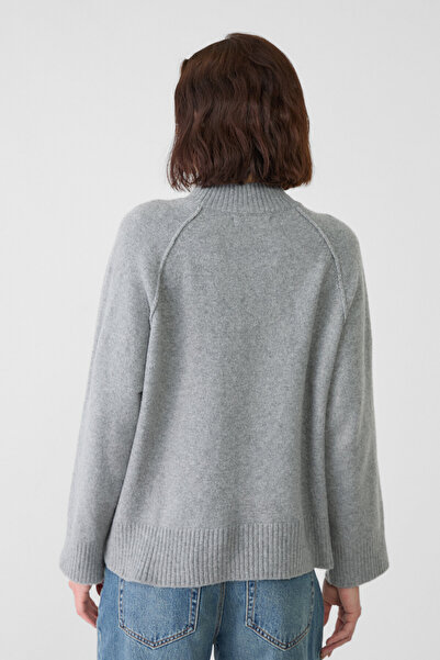 Stradivarius Basic triko kazak