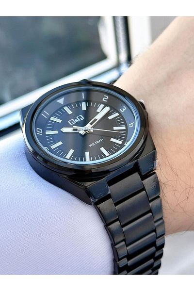 Q&Q Men's Black Classic Groom Metal Cord Phosphor Line Black Dial Analog Watch