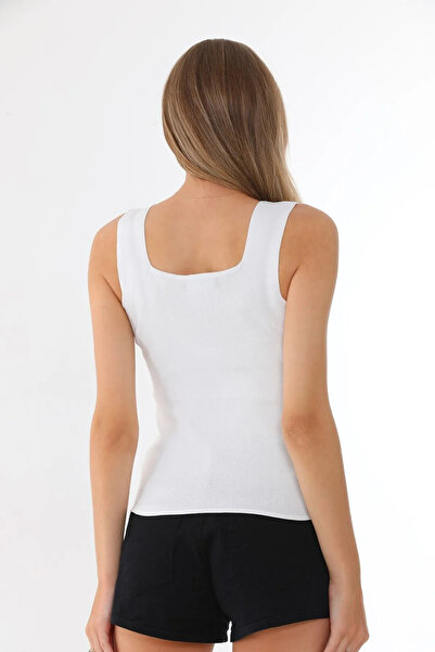 fablair Λευκή Πλεκτή Μπλούζα - Χοντρό λουράκι, Τετράγωνος γιακάς, Λεπτό καλοκαιρινό εσώρουχο