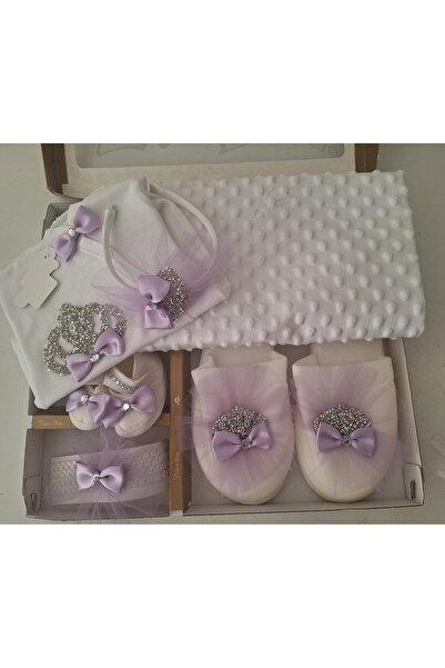 biyan collection طقم شباشب للأطفال مكون من 6 قطع - بطانية حمص، هدية للحوامل، ...