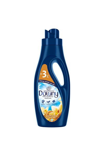 downy منعم الأقمشة، مركز، بنكهة الفانيليا والمسك، يحمي اللون، ويزيد من النعومة 1 لتر