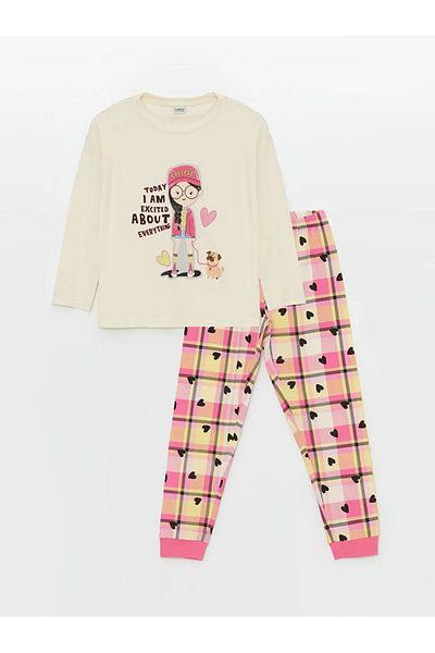LC Waikiki Cream Colored Crew Neck Printed Long Sleeve Pajamas Set for Girls