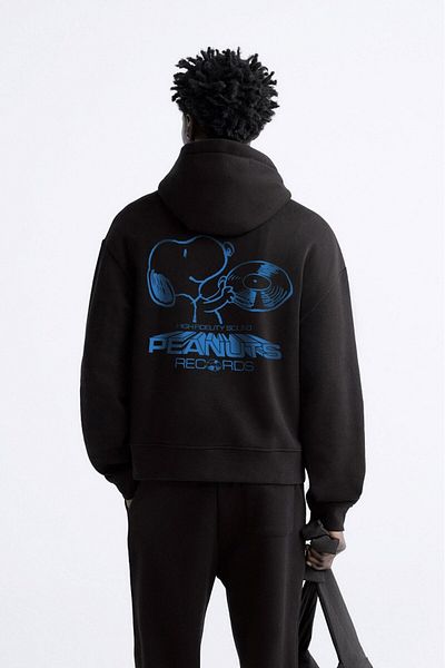The Champ Clothing Polar Peanuts Written Snoopy Patterned - Черен суитшърт с качулка и голям размер