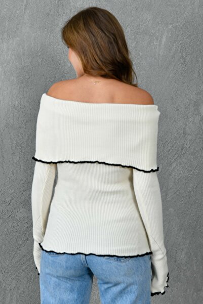 bayansepeti Κρεμ μπλούζα Madonna Collar - Μακρύ μανίκι, λεπτομέρεια μανίκι 1028