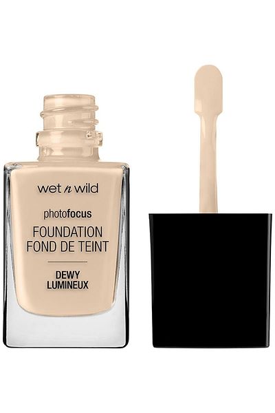 WET N WİLD Nude Ivory Photo Focus Foundation - Dewy Lumineux Foundation