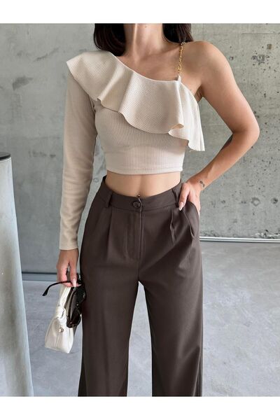 ELBEY Önü Gipeli Tek Omuz Detaylı Uzun Kollu Bürümcük Bluz Bej