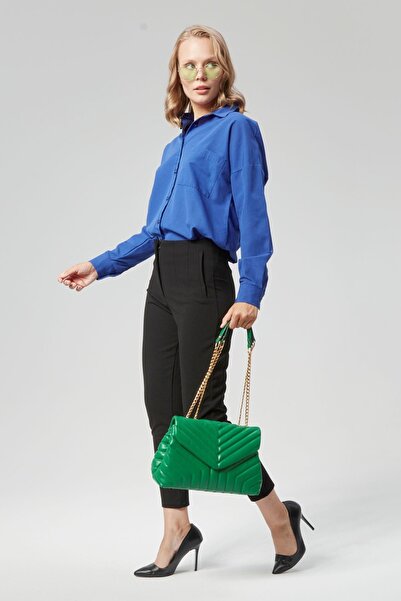 Morpelikan Quilted Women's Shoulder Bag with Gold Chain Strap - Three Compartments