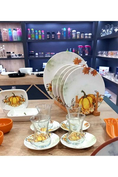 Keramika 19 Piece Patterned Pumpkin Breakfast Set