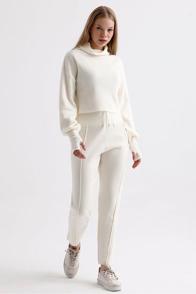 MD trend Balloon Sleeve Crop Sweater and Stitched Pants - Women's Knitwear Set