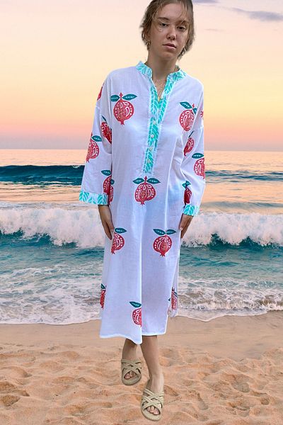Işin Tasarım Koton Prevailing Collar, White Color, Three-Quarter Sleeve, Side Slit, Handmade Printed Dress