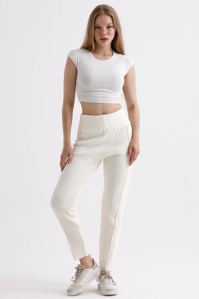 MD trend Balloon Sleeve Crop Sweater and Stitched Pants - Women's Knitwear Set