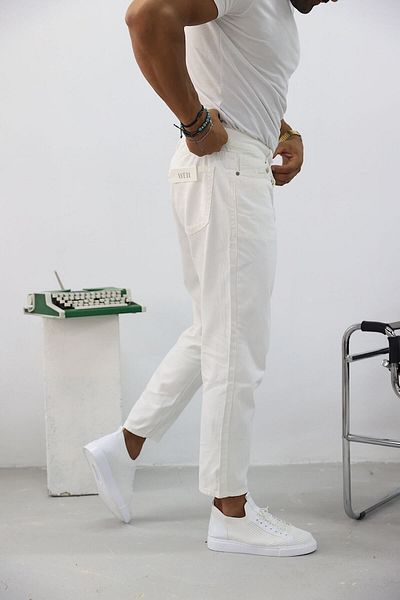 NO61 MAN Boyfriend Plain White Jeans