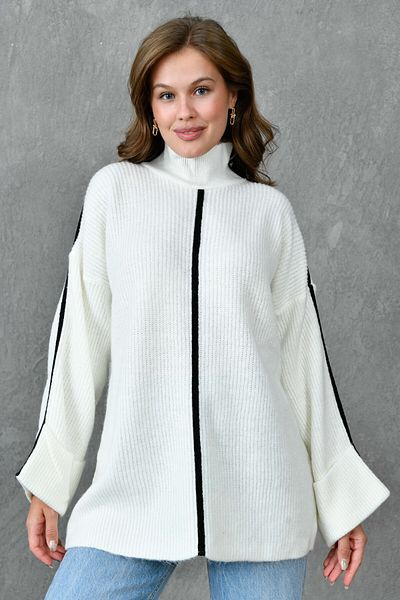 bayansepeti White Knitwear Oversize Sweater - Turtleneck, Stripe Detailed 4119
