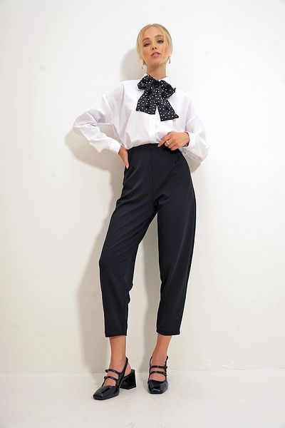 Trend Alaçatı Stili Schwarze Crêpe-Hose mit hoher Taille – CollareD and FlowY ALC-X12561