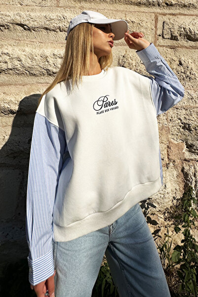 Trend Alaçatı Stili Bílá vyšívaná dámská mikina – výstřih s výstřihem, zdobený rukáv, 3 nitě vyvýšené Alc-X12566