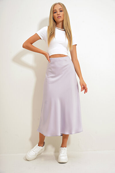 Trend Alaçatı Stili Dámska sivá midi dĺžka vnútorná elastická saténová rozšírená sukňa ALC-X12576