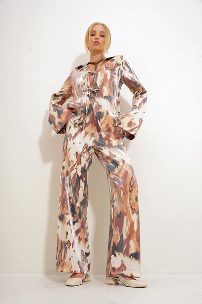 Trend Alaçatı Stili Brown-Stone Shiny Effect Women's Palazzo Set - Trousers and Shirt Alc-X12579