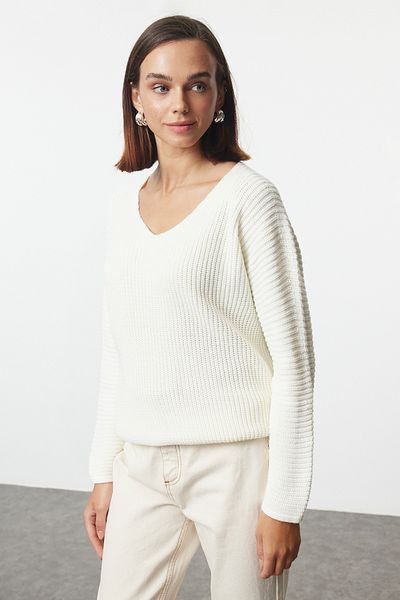 Trendyol Collection Wide Fit Ecru pletený svetr - TWOAW25KZ00348