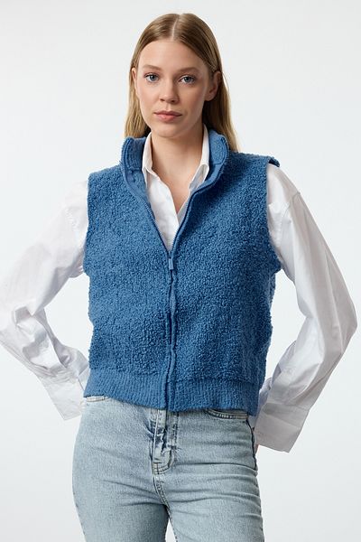 Trendyol Collection Modrá pletená vesta na zip - Regular Boucle TWOAW25YE00017