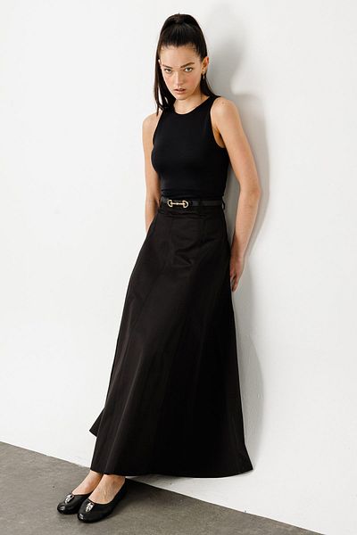 Hooopstore Black Flared Skirt - Stitching Detail