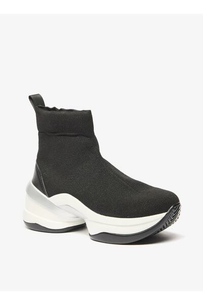 Missy Textured Slip-On Chunky Ankle Length Boots