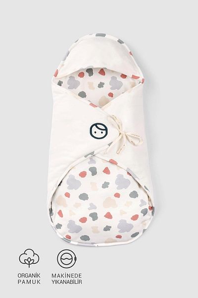 Little Gusto Organic Cotton Hospital Exit Swaddle with Animal Pattern