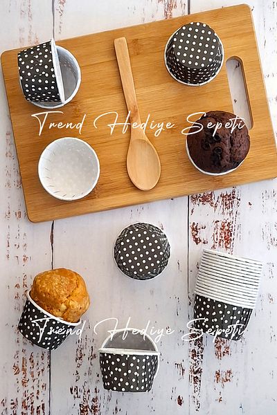 Trend Hediye Sepeti 25-Piece Black Polka Dot Muffin - Airfryer Compatible Cake Capsule Cupcake Mold