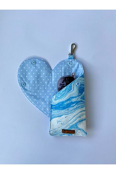 İsella Blue and White Marble Patterned Heart Glasses Case